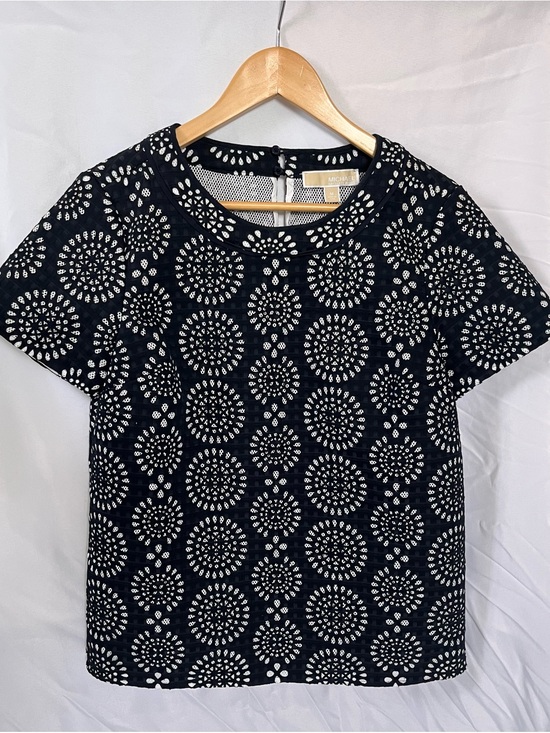 Michael Kors Tops - MICHAEL Michael Kors Navy and White Short-Sleeve Patterned Top